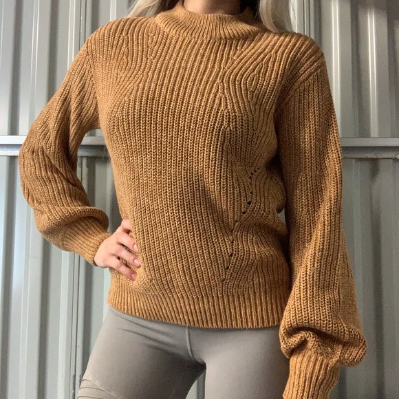 H&M Wide Sleeve Metallic Camel Knit Sweater - Picture 2 of 11